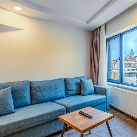 Roys & 4* Istambul