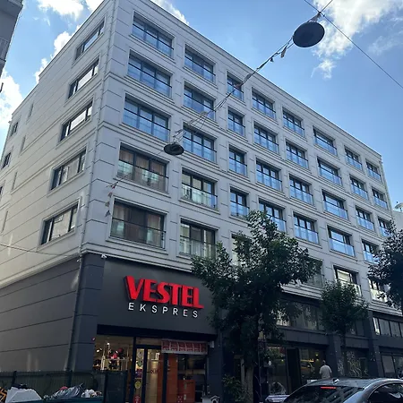 Roys & Hotel Stambuł