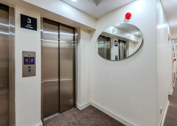 Roys Hotel&suites Hotel 4*