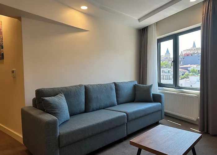 Roys Hotel&suites 4*